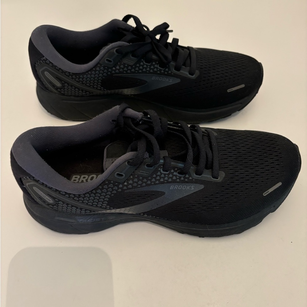 Brooks men’s running sneakers
